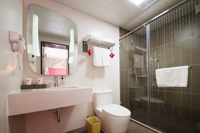 Basic Twin Room, 2 Twin Beds
