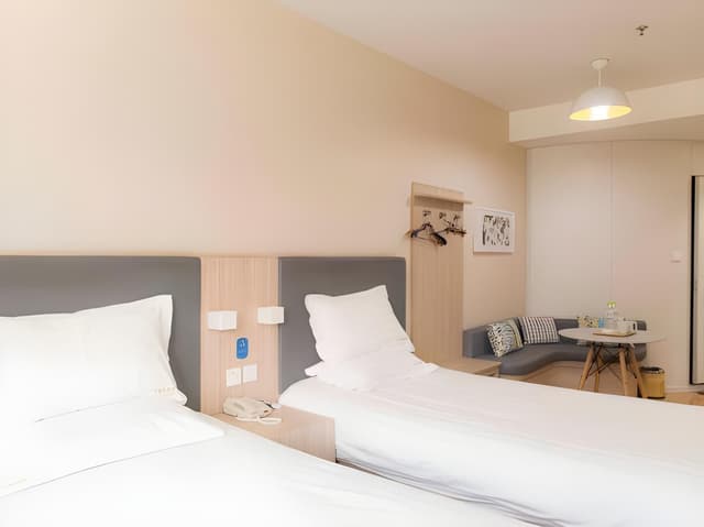 Guest Twin Room