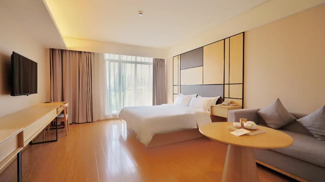 Huazhu - Superior BedRoom
