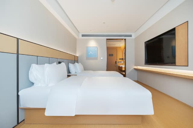 Huazhu - Business Twin Room