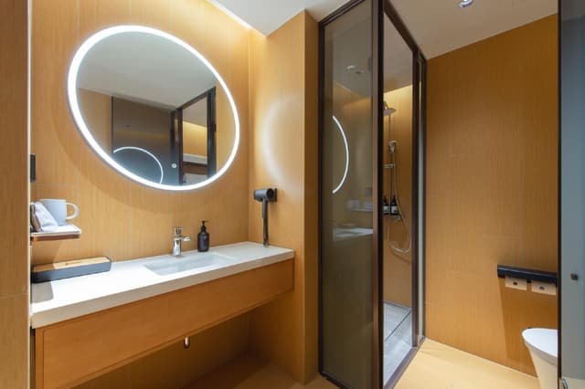 Huazhu - Superior BedRoom
