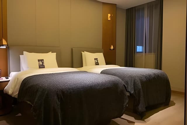 Yitel Twin Room