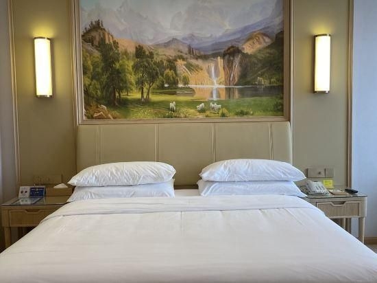 Vienna International Hotel Zhejiang Taizhou Wanda Square2