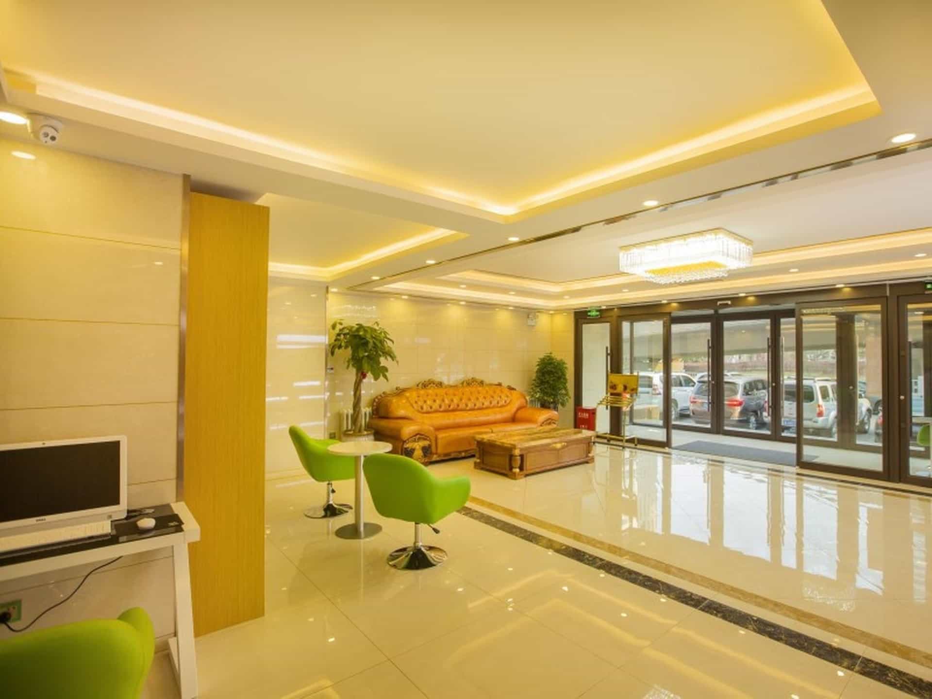 GreenTree Inn Shenyang Shenhe District Shenyang North Train Station Express Hotel