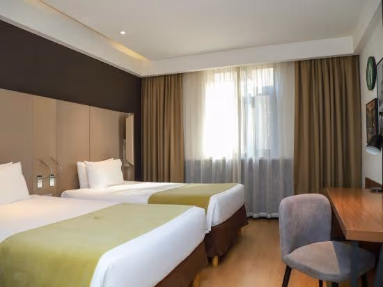 Premier Twin, Guest room