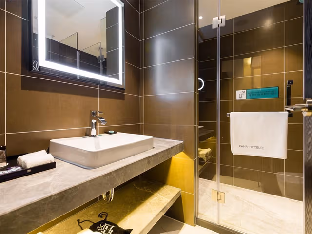 Xana - Bed Room
