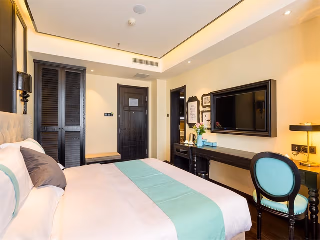 Xana - Elegant Room