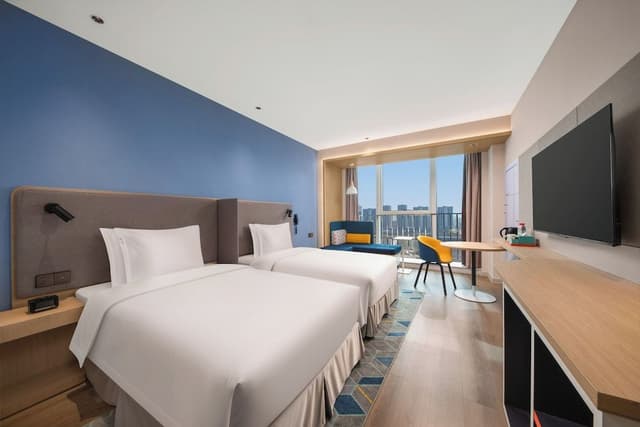 2 Double Standard River View
