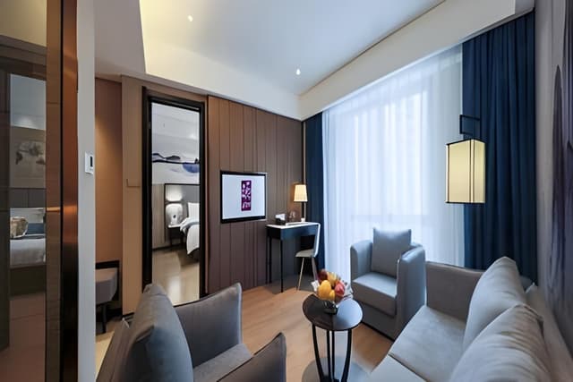 Yitel Suite