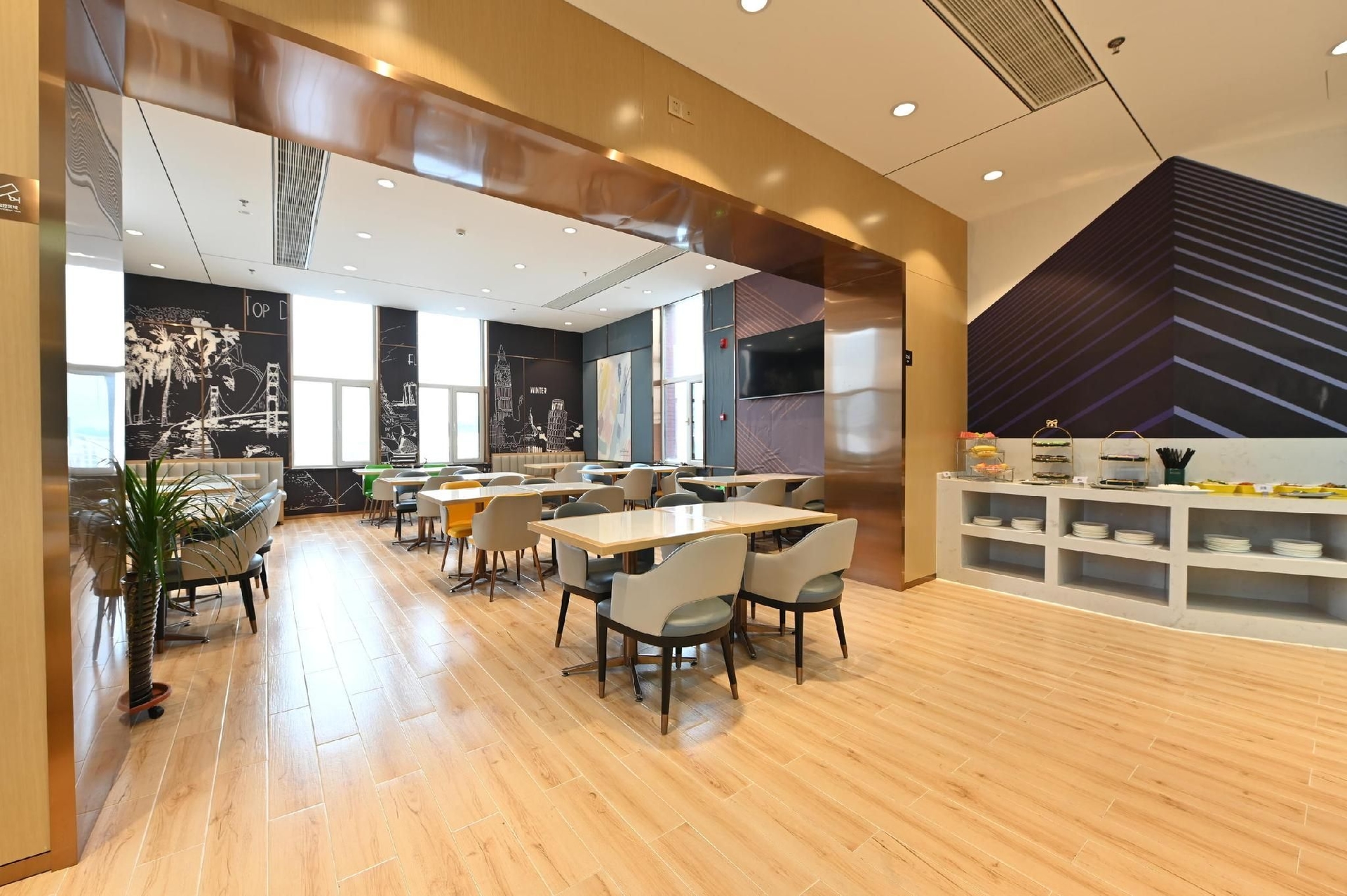 โรงแรมอะทัวร์ เอ็กซ์ เสิ่นหยาง สถานีรถไฟ สแควร์ตะวันออก (Atour X Hotel Shenyang Station East Square)1