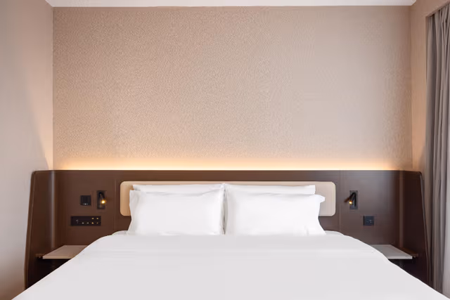 Huazhu - Superior BedRoom