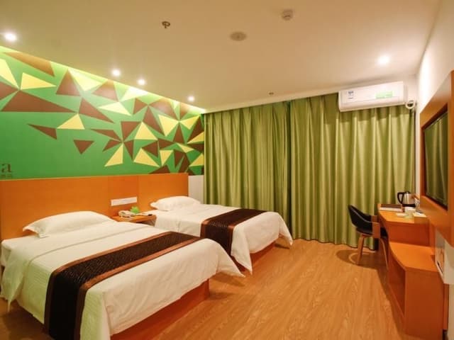GTI - Yiran Twin Room