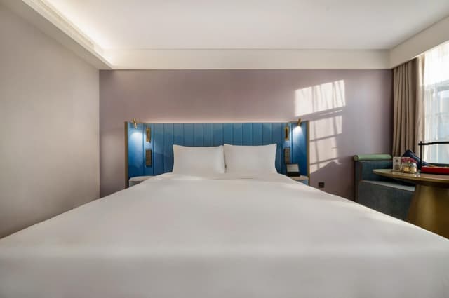 Huazhu - Xinxiang Classic Bed Room