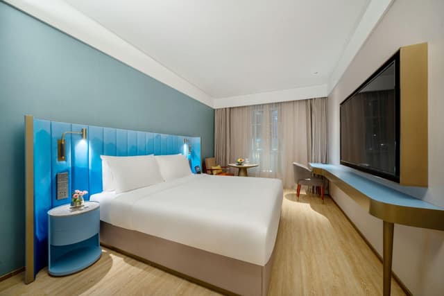 Huazhu - Xinyi Bed Room