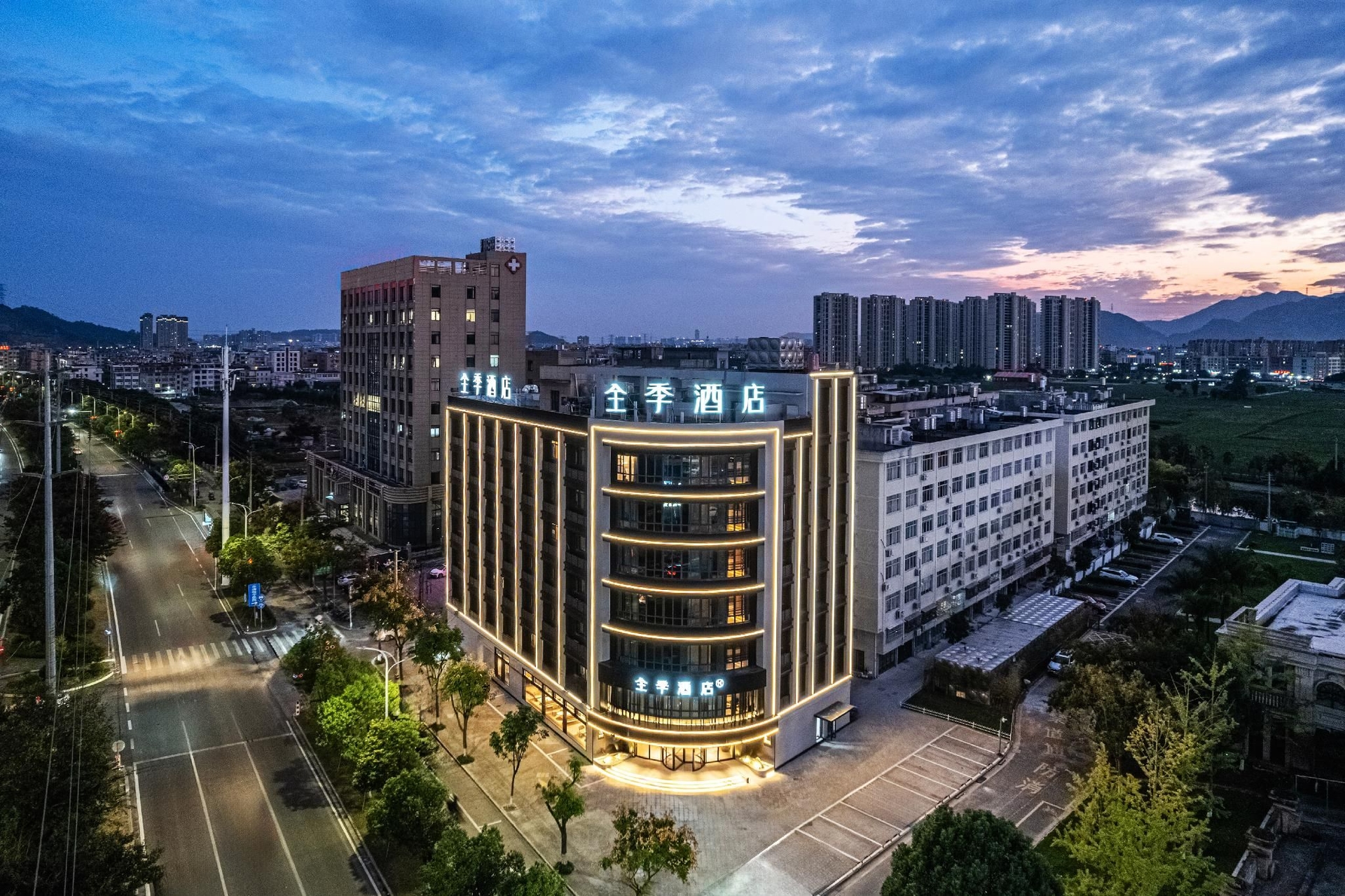 จี โฮเทล เวินโจว เหยวี่ชิง หงเฉียว (Ji Hotel Wenzhou Yueqing Hongqiao)1