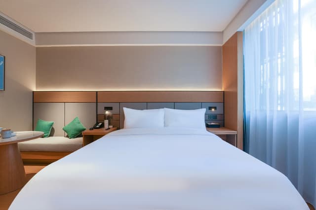 Huazhu - Superior BedRoom