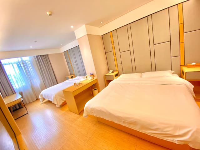 Huazhu - Business Twin Room