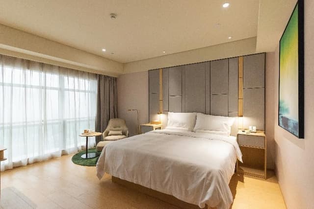 DOUBLE Business Double Room