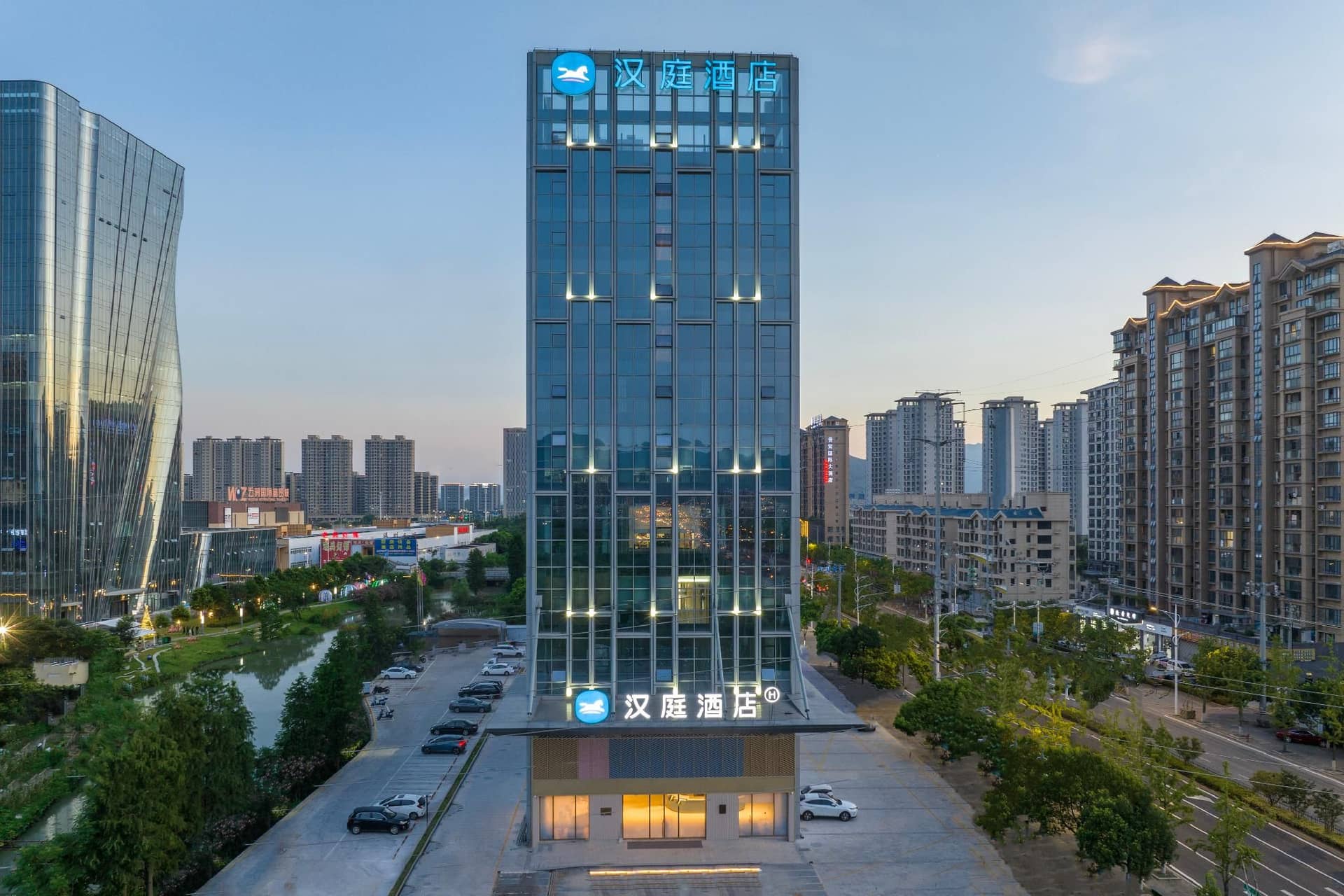 Hanting Hotel Wenzhou Rui'an Railway Station Hanting Hotel Wenzhou Rui'an Railway Station