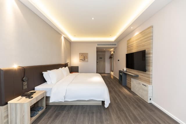 Huazhu - Superior BedRoom