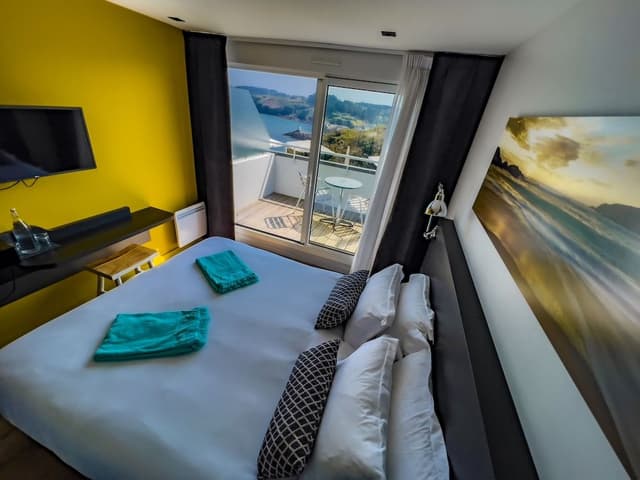 Room with terrace, sea view