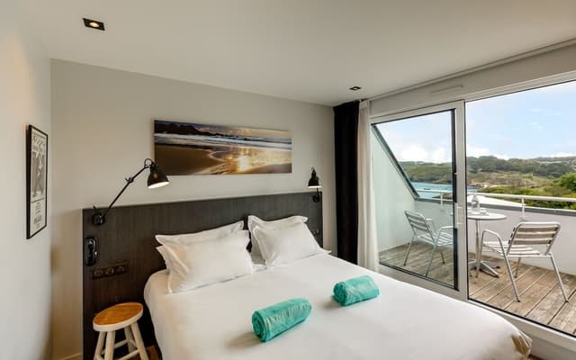 Room with terrace, sea view