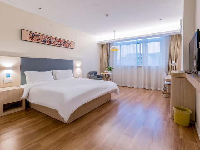 Huazhu - Superior BedRoom
