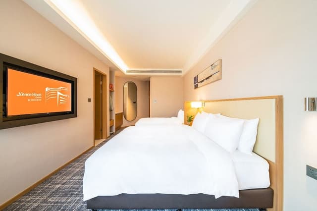Comfort Room, Multiple Beds