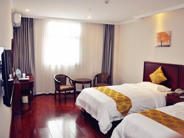 Twin Bussiness Room
