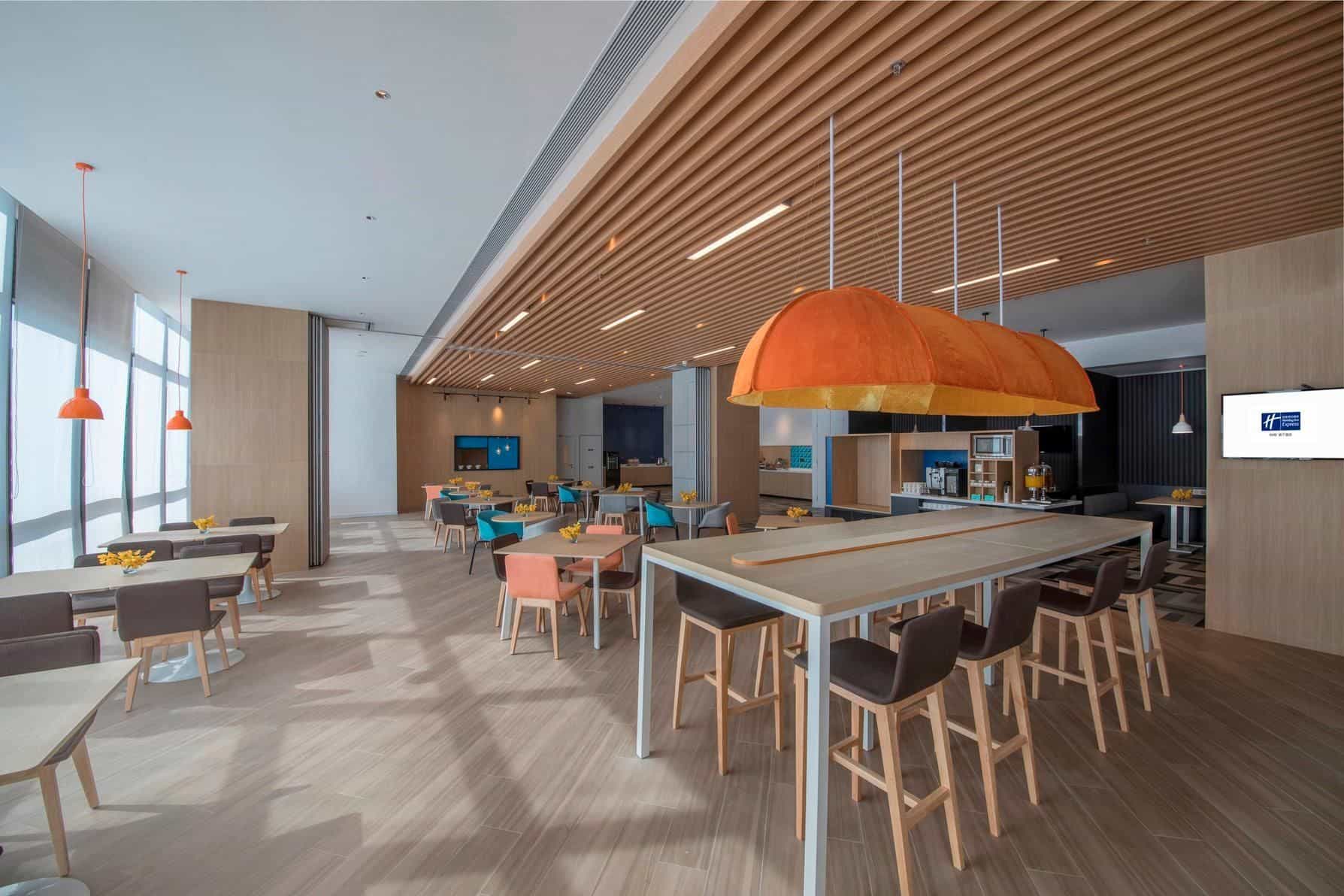 Holiday Inn Express Xiamen Airport Zone Holiday Inn Express Xiamen Airport Zone