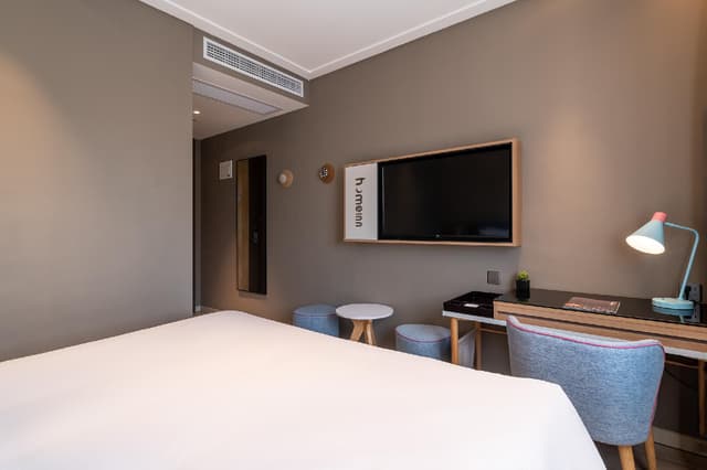 HOM - 1 Bed Room