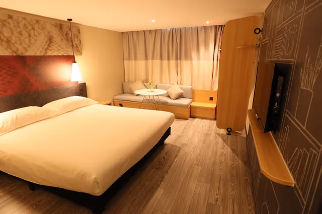 Superior Queen Room