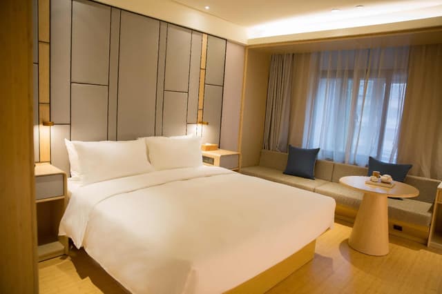 Huazhu - Business Bed Room