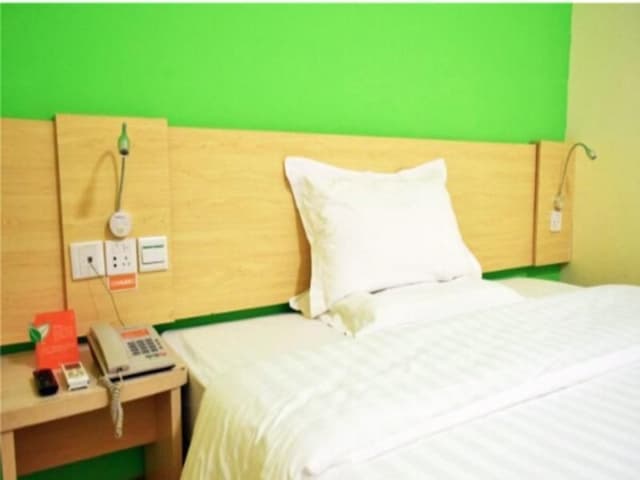 Select You Ter Room