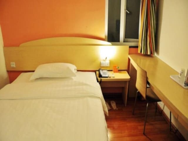 Select You Ter Room