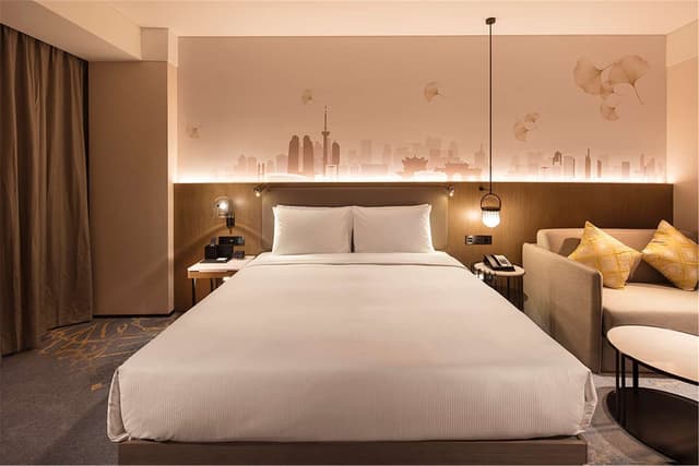 KING GUEST ROOM