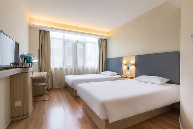 Huazhu - Twin Room