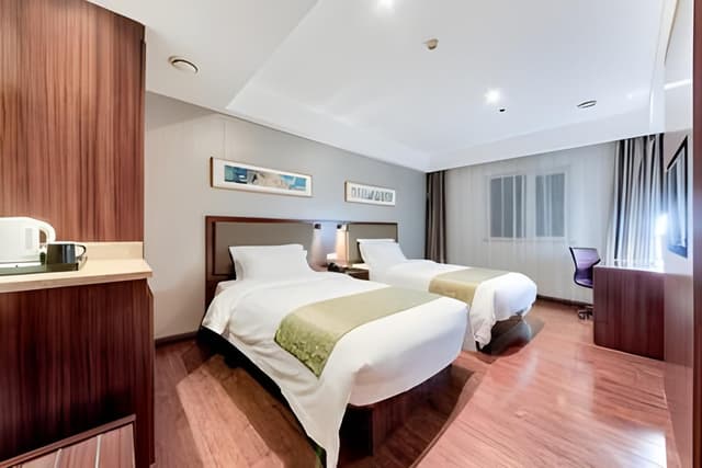 HOM - Twin Bed Room A