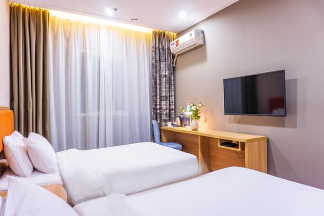 HOM - Twin Bed Room