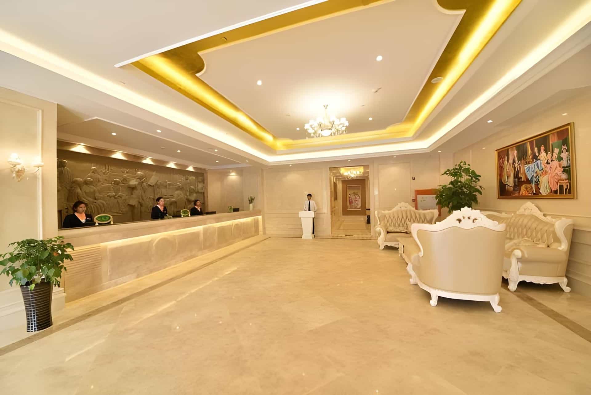 Vienna Hotel Zhangzhou Jiaomei Wanyi Square Vienna Hotel Zhangzhou Jiaomei Wanyi Square