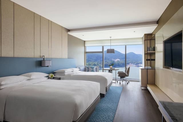 Executive Room, 1 King Bed