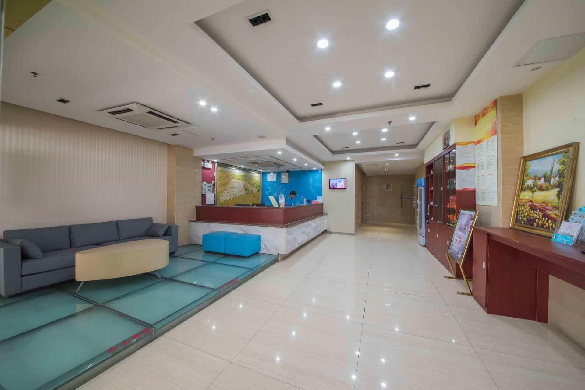 Hanting Hotel Xiamen Wenzao Metro Station Hanting Hotel Xiamen Wenzao Metro Station