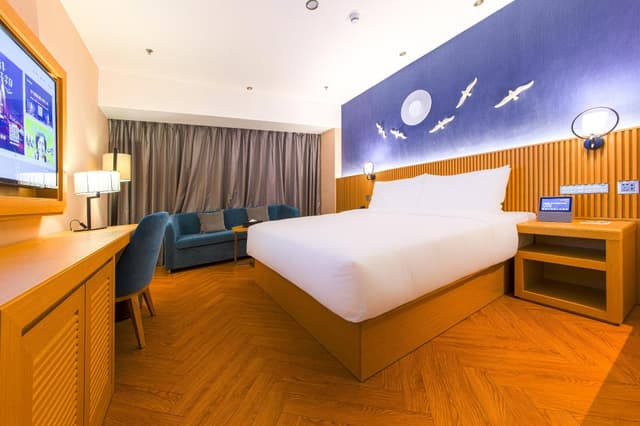 Huazhu - Executive Bed Room
