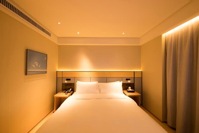 Huazhu - Bed Room A