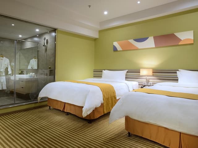 Deluxe Twin Bed