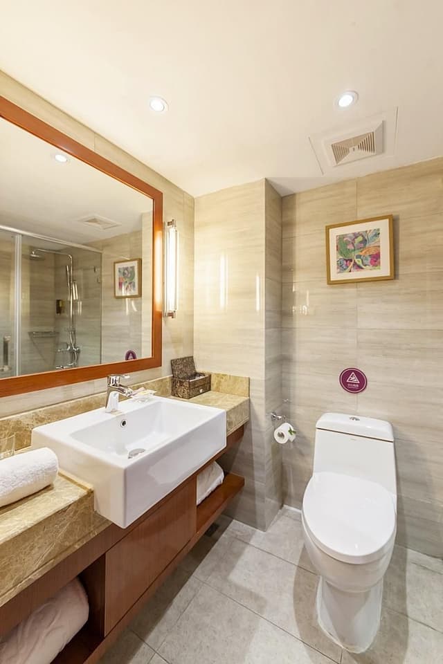 Yitel Family Room