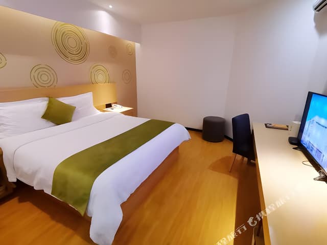 GTI - Anchuang 1 Bed Guest Room