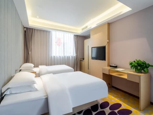 Twin Business Room