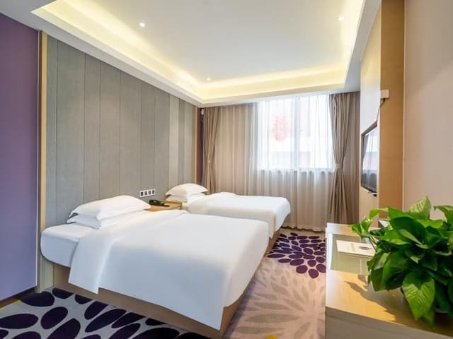 Twin Business Room