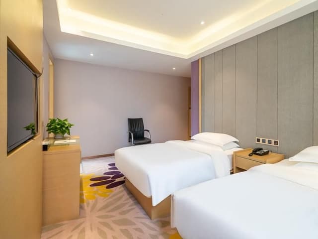Twin Business Room